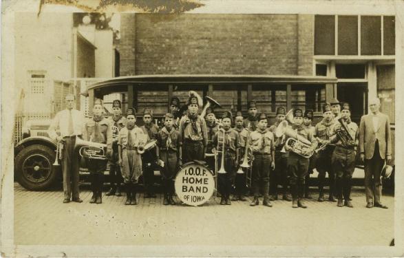 Iowa, Battle Creek Military Band parade 1908